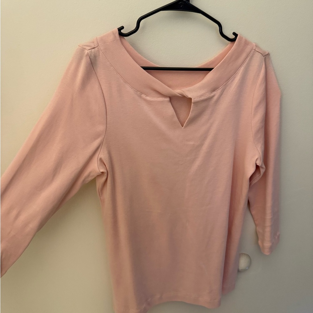 Chico’s Medium (Size 1) Twist Neck Keyhole Top in Rose Petal Pink - Picture 3 of 5